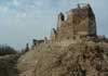 Hrad Lichnice - polygonálně tvarovaná štítová hradba jihovýchodního nároží