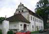 Benešov nad Ploučnicí (horní zámek) - tzv. Konojedský dům v prostoru mezi Horním zámkem a kostelem Benešov nad Ploučnicí (horní zámek) - tzv. Konojedský dům v prostoru mezi Horním zámkem a kostelem