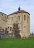 Hrad Švihov - celkový pohled na presbyterium kaple od jihovýchodu