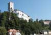Hrad Rožmberk - celkový pohled na dolní hrad od jihu