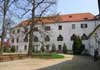 Hrad Bítov - západní (vstupní) průčelí hradního paláce