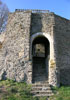 Hrad Svojanov - postranní branka do jádra, detail