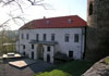 Hrad Svojanov - starý, empírově přestavěný palác