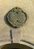 Hrad Svojanov - erb nad novodobým vstupem do starého paláce, detail