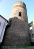 Hrad Svojanov - bergfrit z podhledu