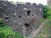 Hrad Košťálov - západní stěna paláce, pohled z interiéru