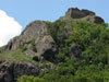 Hrad Košťálov - celkový pohled na hrad od jihovýchodu