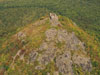 Hrad Košťálov - letecký pohled na zříceniny hradu (foto: Harald Fritzsch)
