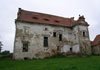 Tvrz Pole - východní průčelí budovy tvrze Tvrz Pole - východní průčelí budovy tvrze