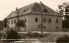 Zámek Chocenice - zámek na pohlednici z 1. poloviny 20. století (zdroj: Obce Chocenice) Zámek Chocenice - zámek na pohlednici z 1. poloviny 20. století (zdroj: Obce Chocenice)